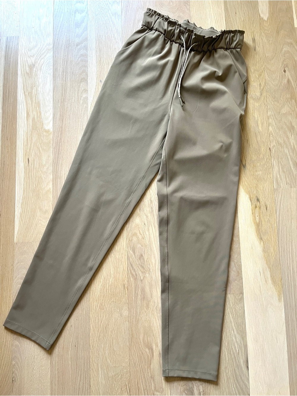 lululemon athletica women’s pants